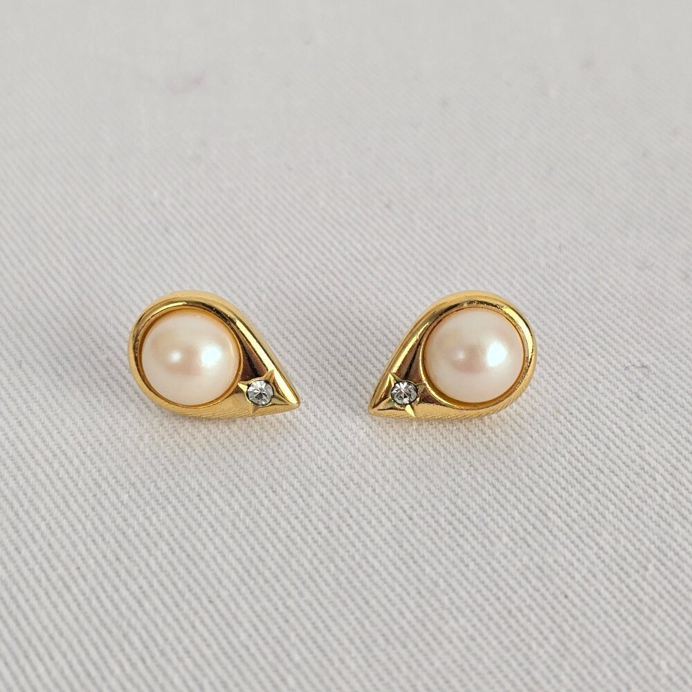 Vintage Gold Tone Faux Pearl Crystal Stud Earrings